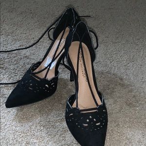 Black ballet heels